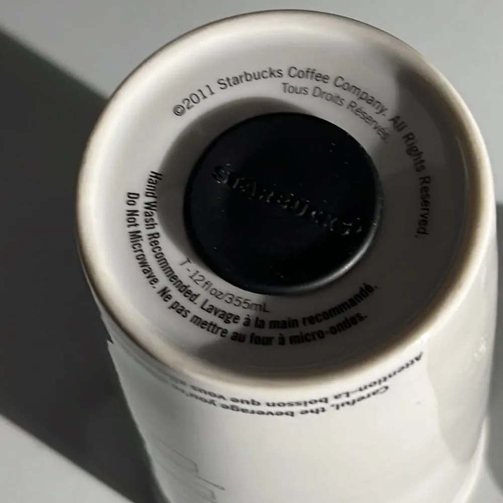 Starbucks 2011 Travel Mug with Lid 12oz